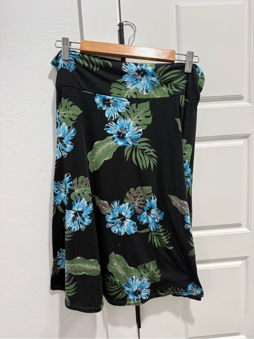 Floral Midi Skirt in Black with Blue Tropical Print